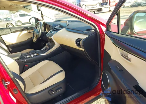 2017 Lexus Nx 200T z USA, uszkodzony, nr VIN JTJYARBZ9H2059027